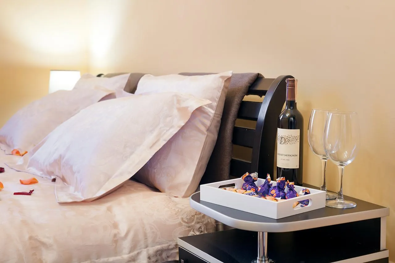 Vera Apartment In The ♥Of 리비프